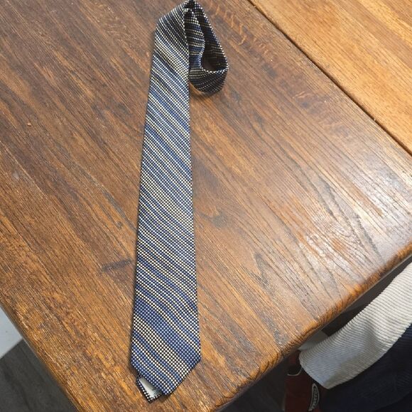Yves Saint Laurent Navy and White Patterned Tie - Picture 1 of 6
